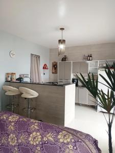 Køkken eller tekøkken på Casa Cassino com Piscina + 28 billeder