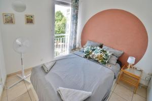 Postel nebo postele na pokoji v ubytování Rives Du Lez avec terrasse et parking gratuit