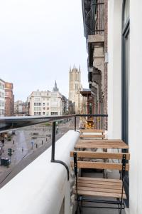 Balkón nebo terasa v ubytování Sleek City Stays - Urban Elegance in the Heart of Ghent