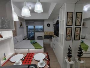 Η κουζίνα ή μικρή κουζίνα στο Azure North Blissfully White Bali27 +13 φωτογραφίες
