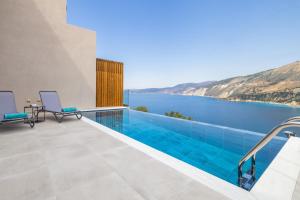 Bazén v ubytování Avithos - Lassu Retreat nebo v jeho okolí