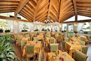 Restaurace v ubytování Hotel Garnì Maria