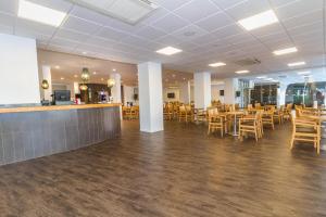Restauracja lub miejsce do jedzenia w obiekcie Eix Lagotel Holiday Resort