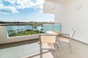 Balkon lub taras w obiekcie Eix Lagotel Holiday Resort