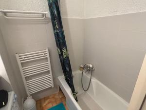 Zdjęcie z galerii obiektu Appartement calme 2 pièces avec parking, proche Portes du Soleil - FR-1-692-38 w mieście Abondance