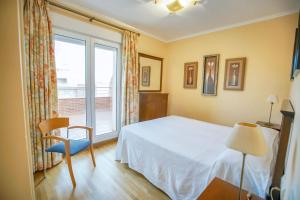 Posteľ alebo postele v izbe v ubytovaní Modern apartment in Roquetas de Mar with sea view