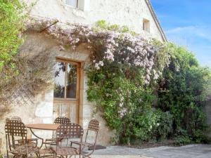 Κήπος έξω από το Maison contemporaine à Coudray-au-Perche avec grand jardin +13 φωτογραφίες