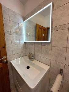 Koupelna v ubytování Apartments Bacak