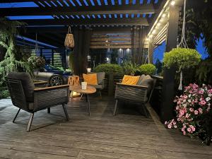 Gallery image of Black House- Lake garden sauna in Tīnūži