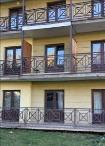Balkón nebo terasa v ubytování Hotel Meskheti Bakuriani
