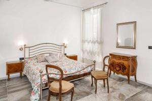 Ruang duduk di Modern apartment in Siracusa, 150 sqm with balcony
