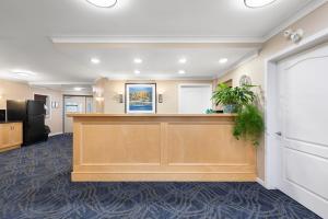 Vstupní hala nebo recepce v ubytování Glenwood Inn & Suites + 30 fotografií