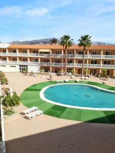 The swimming pool at or close to Charming Studio in Costa del Silencio, 45 m², Near Pool