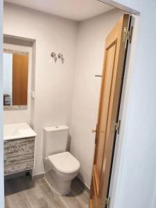 Koupelna v ubytování Cosy Apartment in Villaviciosa de Odón with Shared Pool