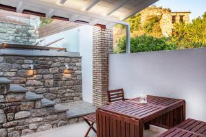 Patio nebo venkovní prostory v ubytování Lithos House & Spa