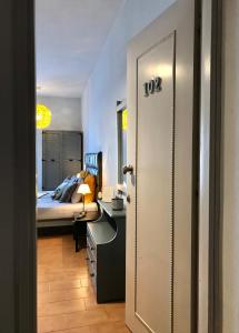 Postel nebo postele na pokoji v ubytování Eleana Apartments