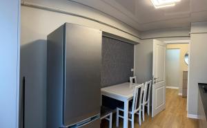 Nhà bếp/bếp nhỏ tại Lina&Adi +3 ảnh