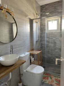 Bilik mandi di Apartamento Palmeras en el Mar