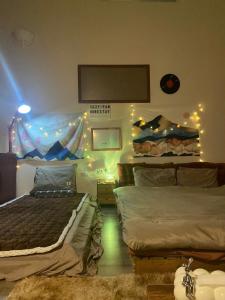 Posezení v ubytování Cozy Fam Homestay Hanoi