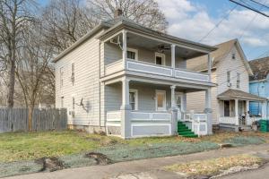 Το κτήριο όπου στεγάζεται  το διαμέρισμα