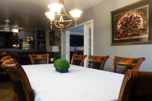 Fotografie z fotogalerie ubytování Sunny Retreat in Glendale v destinaci Glendale + 30 fotografií