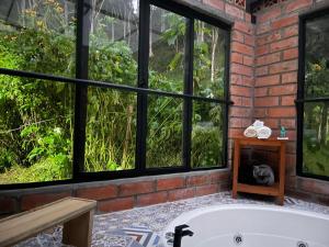 Giardino di Glamping Manzara