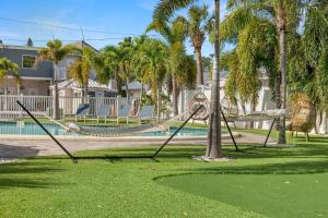 Area giochi per bambini di 2q Beds Studio Apt With Shared Pool 03