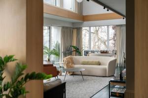 Χώρος καθιστικού στο Nowy Sopot Luxury Villa with Jacuzzi & Sky Terrace by Lion Apartments