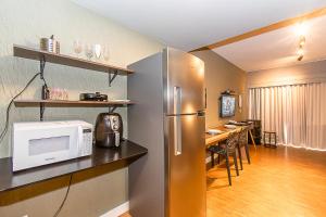 Η κουζίνα ή μικρή κουζίνα στο Lake Side Hotel em Brasília 68432