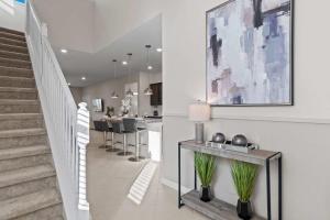 Φωτογραφία από το άλμπουμ του Chic 7Bed with private pool, theme bedrooms στο Ορλάντο