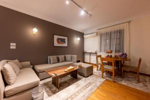 Posezení v ubytování 1842 - 2br Serviced Apartment - Central + 16 fotografií