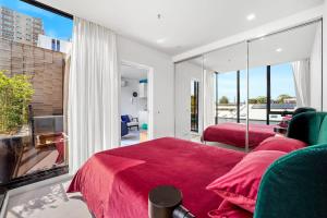 ภาพในคลังภาพของ Oxley - 1 Bedroom Apt in the Heart of Collingwood ในเมลเบิร์น +7 ภาพ