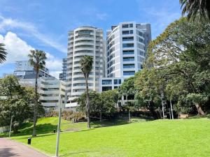 Το κτήριο όπου στεγάζεται  το διαμέρισμα