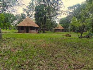 Vườn quanh River Range Camp +2 ảnh