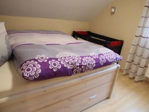 Fotografie z fotogalerie ubytování Holiday home chalet on the castle hill v destinaci Brotterode