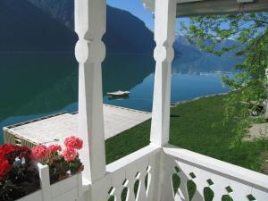 Fotografie z fotogalerie ubytování "Butikken" - Zeecabines v destinaci Ulvik