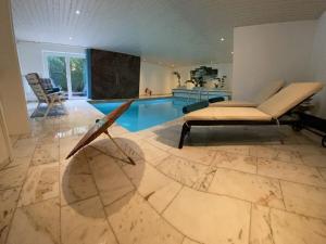 Πισίνα στο ή κοντά στο Holiday home in Gebhardshain