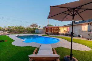 Bazen v nastanitvi oz. blizu nastanitve Pickleball, Sparkling Pool, Mini Putt and Sleeps14