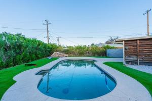 Bazen v nastanitvi oz. blizu nastanitve Pickleball, Sparkling Pool, Mini Putt and Sleeps14