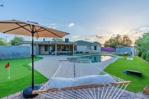 Bazen v nastanitvi oz. blizu nastanitve Pickleball, Sparkling Pool, Mini Putt and Sleeps14