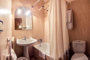 Ein Badezimmer in der Unterkunft Hostal ROMI