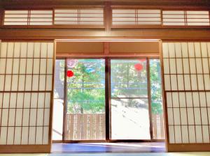 Afbeelding uit fotogalerij van #熱海古民家 #来宮神社 バーベキュー温泉 in Atami