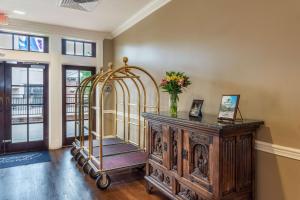 Gallery image of Chateau Saint Denis Hotel, a Trademark Collection by Wyndham in Natchitoches