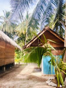 Фотография из галереи sunsetlodge Mentawai в городе Masokut