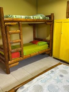 Postel nebo postele na pokoji v ubytování Hostal Bambumar