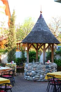 Gallery image of Peter Paul Domblick Erdgeschoss in Appiano sulla Strada del Vino +5 photos