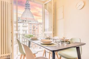 Kép Appartamenti Vista Mole, Centro a 15 min - Luxury Suites & fast WiFi szállásáról Torinóban a galériában