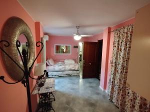 Część wypoczynkowa w obiekcie Apartamentos Málaga Centro Hernán Ruiz de 4 a 8 Personas