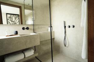 Ένα μπάνιο στο Ramban Hotel Jerusalem
