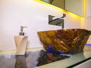 Φωτογραφία από το άλμπουμ του Kamari Loft - Santorini Luxury Apartment στο Καμάρι +14 φωτογραφίες